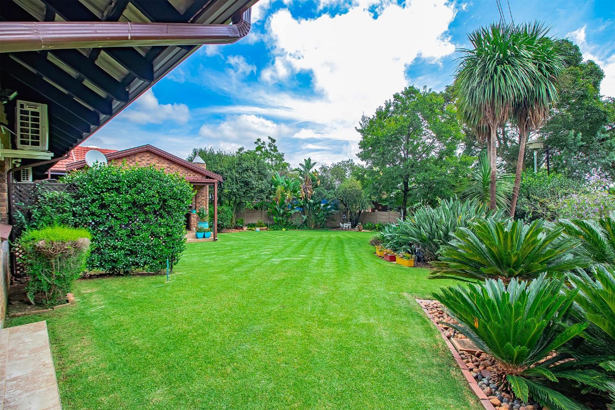 Leozet Self Catering Apartment Pretoria-Noord エクステリア 写真