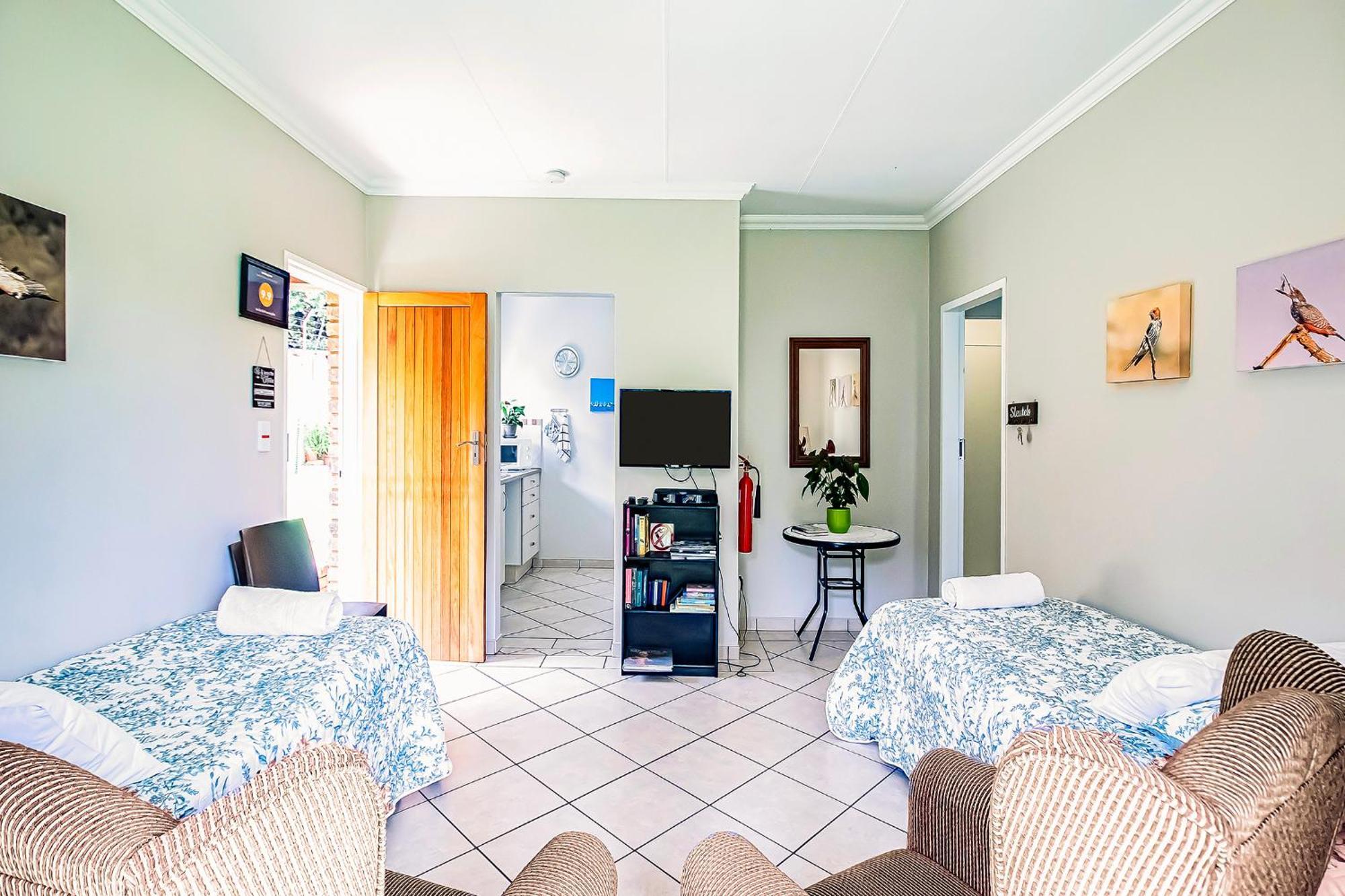 Leozet Self Catering Apartment Pretoria-Noord エクステリア 写真