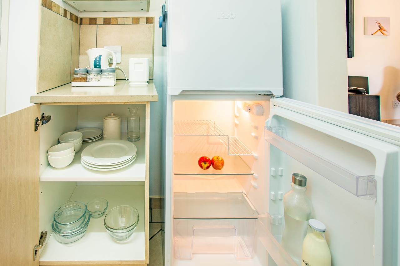 Leozet Self Catering Apartment Pretoria-Noord エクステリア 写真